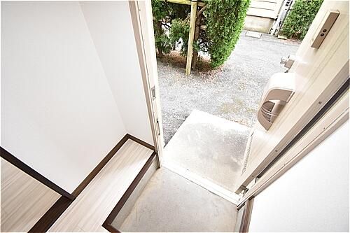 2LDK Townhouse for Rent in Chigasaki, Kanagawa - Thumbnail 2