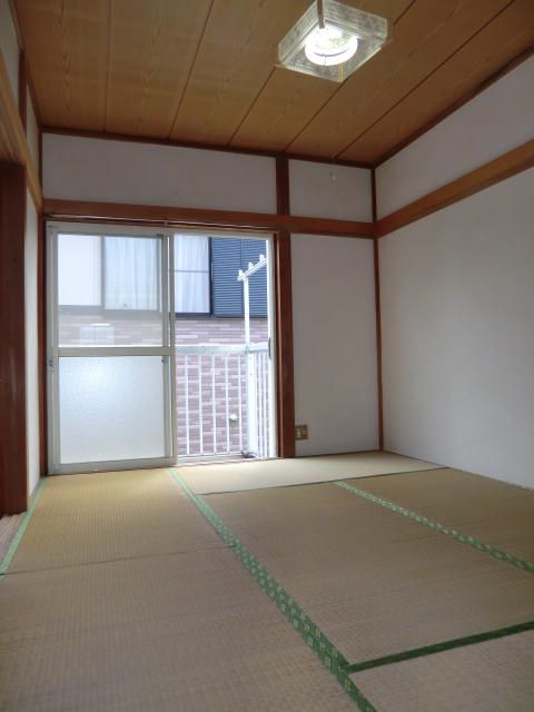 2DK Apartment for Rent in Zama, Kanagawa - 39.66 sqm - Thumbnail 4