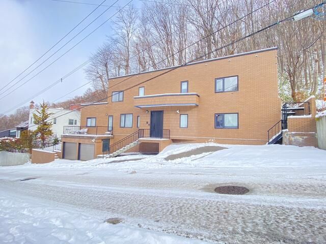 5LDK House for Sale in Sapporo's Miyanomori, Chuo Ward - Thumbnail 2