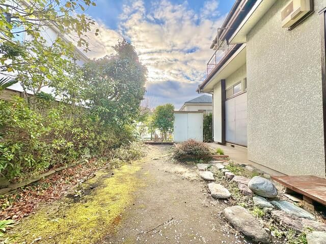 Pre-owned Detached House in Tama City, Tokyo - 6SDK 131m2 - Thumbnail 2