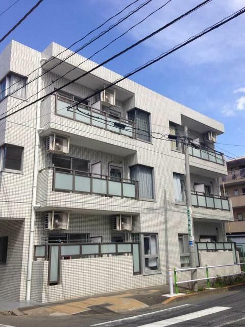 1K Apartment for Rent in Tokiwadai, Itabashi-ku, Tokyo - Thumbnail 4