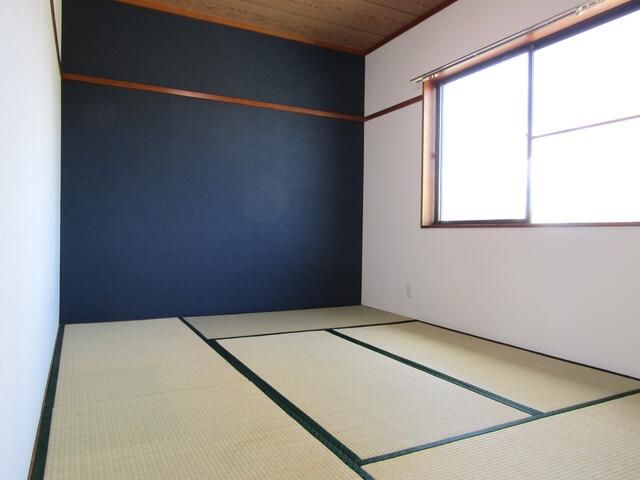 2DK Apartment for Rent in Isumi, Chiba - 30 sqm - Thumbnail 4