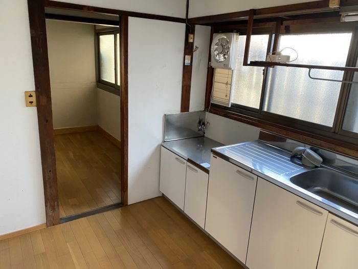 5K Wooden House for Sale in Saga Castle Area, Saga - Image 22