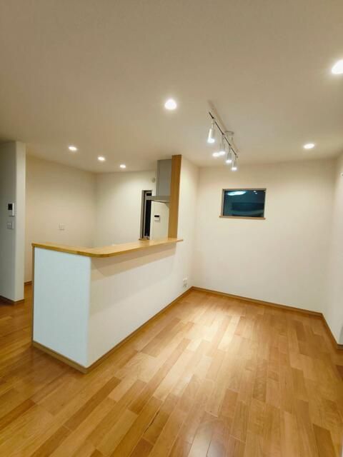 Pre-owned Detached House in Kawaguchi City, Saitama - 4LDK - Thumbnail 3