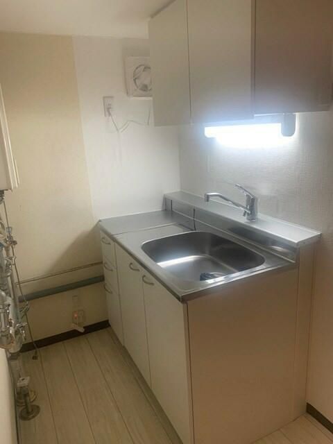 1LDK Apartment for Rent near Kotoni Station, Sapporo - Thumbnail 4