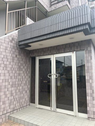 2LDK Apartment for Rent in Minami-ku, Saitama - Thumbnail 3