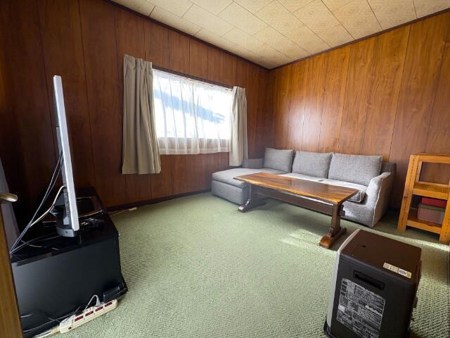 5DK Detached House for Sale in Kitadai, Toyama City - Thumbnail 4