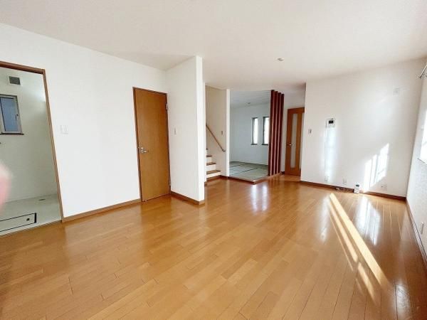3SLDK Detached House for Sale in Otsu, Shiga Prefecture - Thumbnail 3