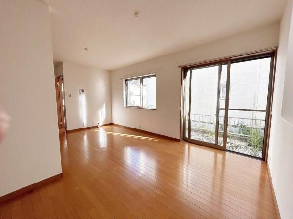 3SLDK Detached House for Sale in Otsu, Shiga Prefecture - Thumbnail 2