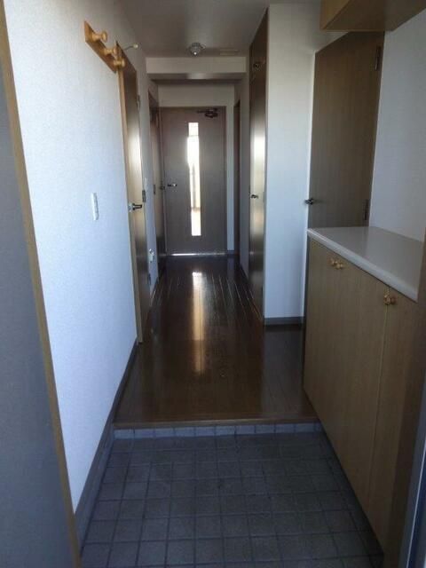 3LDK Apartment for Rent in Seya, Yokohama 65.97m² - Thumbnail 3