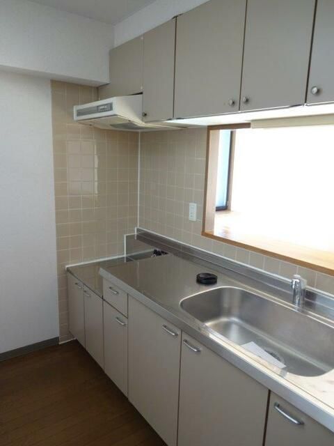 3LDK Apartment for Rent in Seya, Yokohama 65.97m² - Thumbnail 4