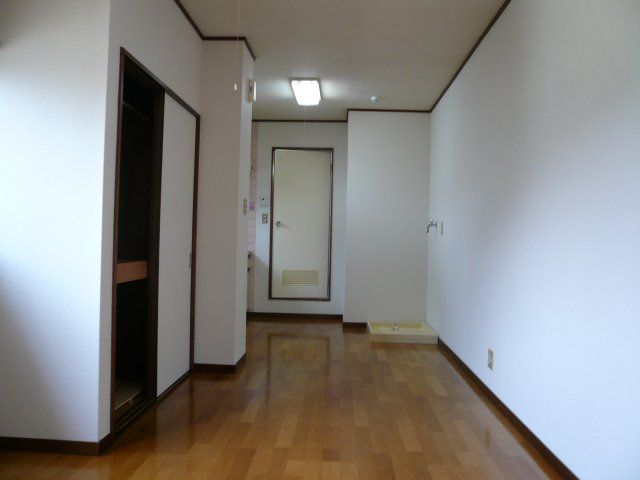 Studio Apartment for Rent in Kodaira, Tokyo - 24.70 sqm - Thumbnail 2