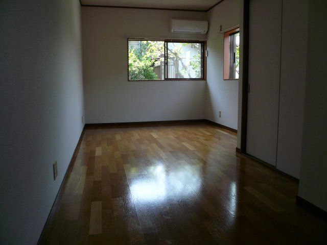 Studio Apartment for Rent in Kodaira, Tokyo - 24.70 sqm - Thumbnail 3