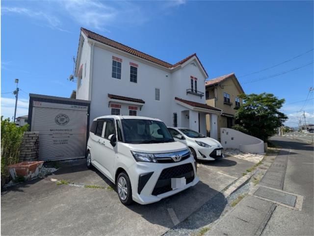 Mediterranean-Style 3LDK Custom House for Sale in Iwata, Shizuoka - Thumbnail 2