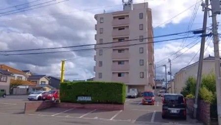 7-Story Apartment Building for Sale in Kashiwazaki, Niigata - Thumbnail 3