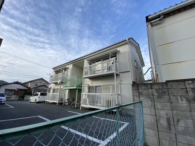 2LDK Apartment for Rent near Tatebayashi Station, Gunma - Thumbnail 2