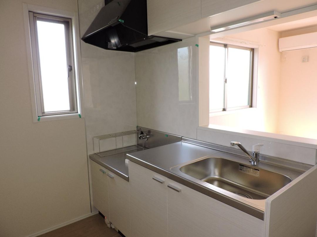 Modern 1LDK Apartment for Rent in Quiet Natori, Miyagi - Thumbnail 4