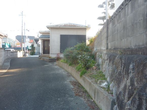 2DK Detached House for Sale in Kaho District, Fukuoka - Thumbnail 2