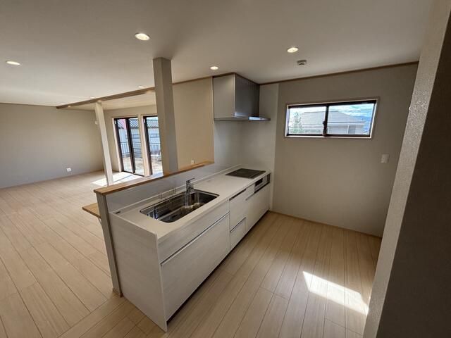 RENO Renovated House Yamamiya F for Rent in Kofu, Yamanashi - Thumbnail 4