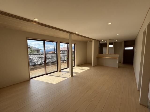 RENO Renovated House Yamamiya F for Rent in Kofu, Yamanashi - Thumbnail 2