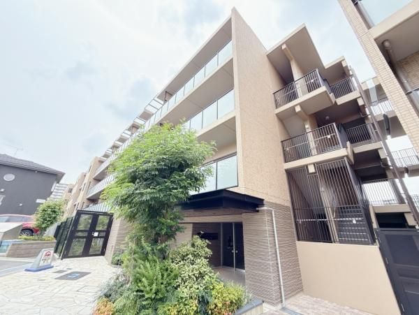 2LDK Apartment for Sale in Fujimi City, Saitama - Thumbnail 2