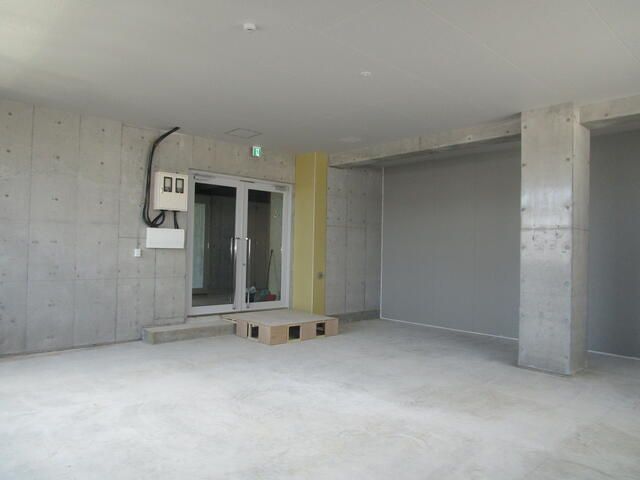 70.36 sqm Commercial/Office Space for Rent in Aoba-ku, Yokohama - Thumbnail 3