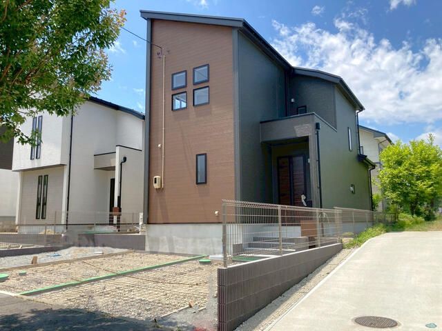 New 4LDK House in Tomiya, Miyagi - Quiet Area, 2025 Build - Image 9