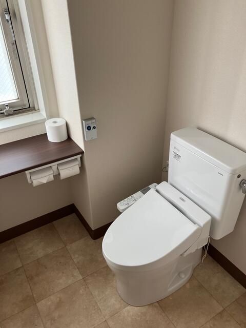 121.5 sqm Commercial Space for Rent near Hon-Atsugi Station - Thumbnail 4