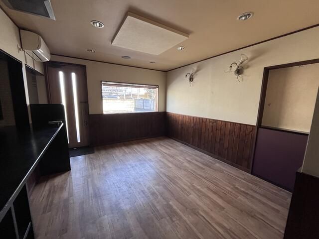 Shop/Office for Rent in Kiryu, Gunma - 37 sqm - Thumbnail 3