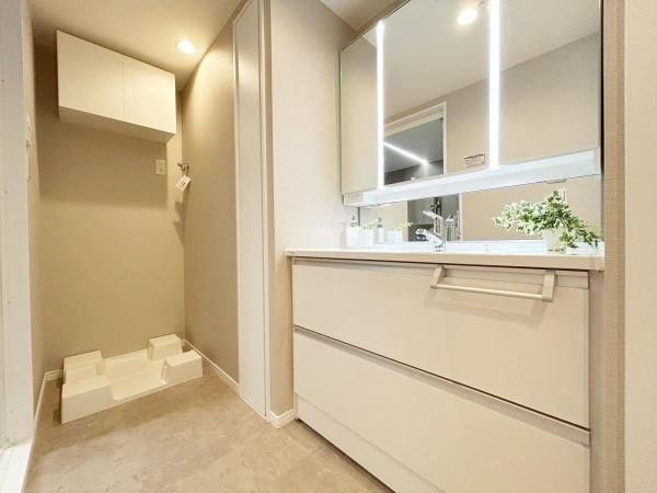 Lions Plaza Kawaguchi 3LDK Apartment for Sale in Saitama - Thumbnail 3