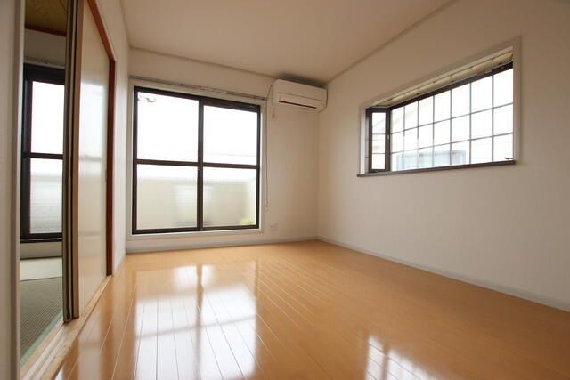 2DK Apartment for Rent in Tokorozawa, Saitama - Thumbnail 4