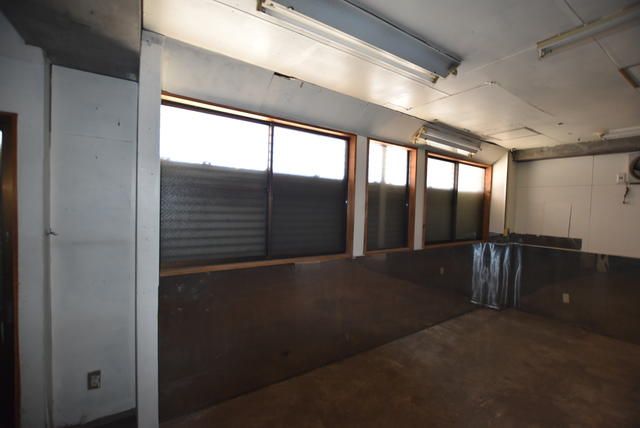 Vintage Kiyose Commercial Shop/Office for Rent in Tokyo - Thumbnail 4