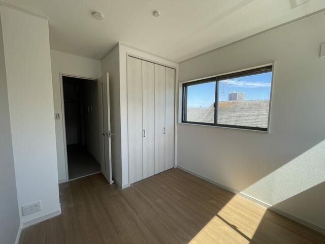 1K Apartment for Rent in Kōnan-ku, Yokohama (20m²) - Thumbnail 3