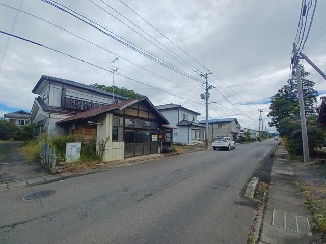 Used 4DK House for Sale in Sukagawa, Fukushima – 92.74 sqm - Thumbnail 2