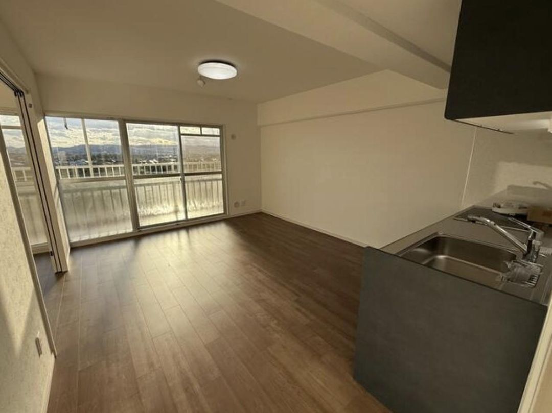 Renovated 3SLDK Apartment for Sale in Sendai, Miyagi - Thumbnail 2