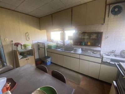 Property details: Property information in Oaza Kinoshita/Ishiharacho Station, Kokuraminami Ward, Kitakyushu City, Fukuoka Prefecture: Used detached house — Image 3, Kokura Minami, Fukuoka