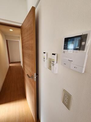 3LDK Apartment with Private Garden in Hakodate, Hokkaido - Thumbnail 3