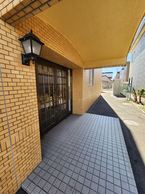 3LDK Apartment with Private Garden in Hakodate, Hokkaido - Thumbnail 2