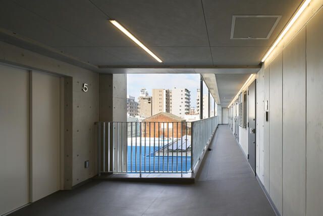 Modern 2LDK Maisonette for Rent in Sumida, Tokyo - Thumbnail 3
