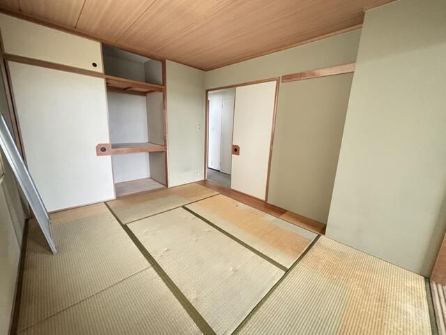 4LDK Apartment for Sale Near Oyachi Station, Sapporo - Thumbnail 3