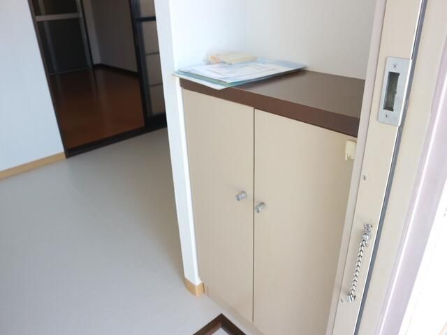 2DK Apartment for Rent in Utsunomiya, Tochigi - Thumbnail 4