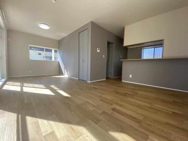 4LDK Used House for Sale in Chuo City, Yamanashi - Thumbnail 4