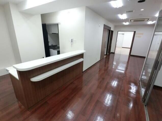 Commercial Space for Rent in Taito-ku, Tokyo 244.06 sqm - Thumbnail 3