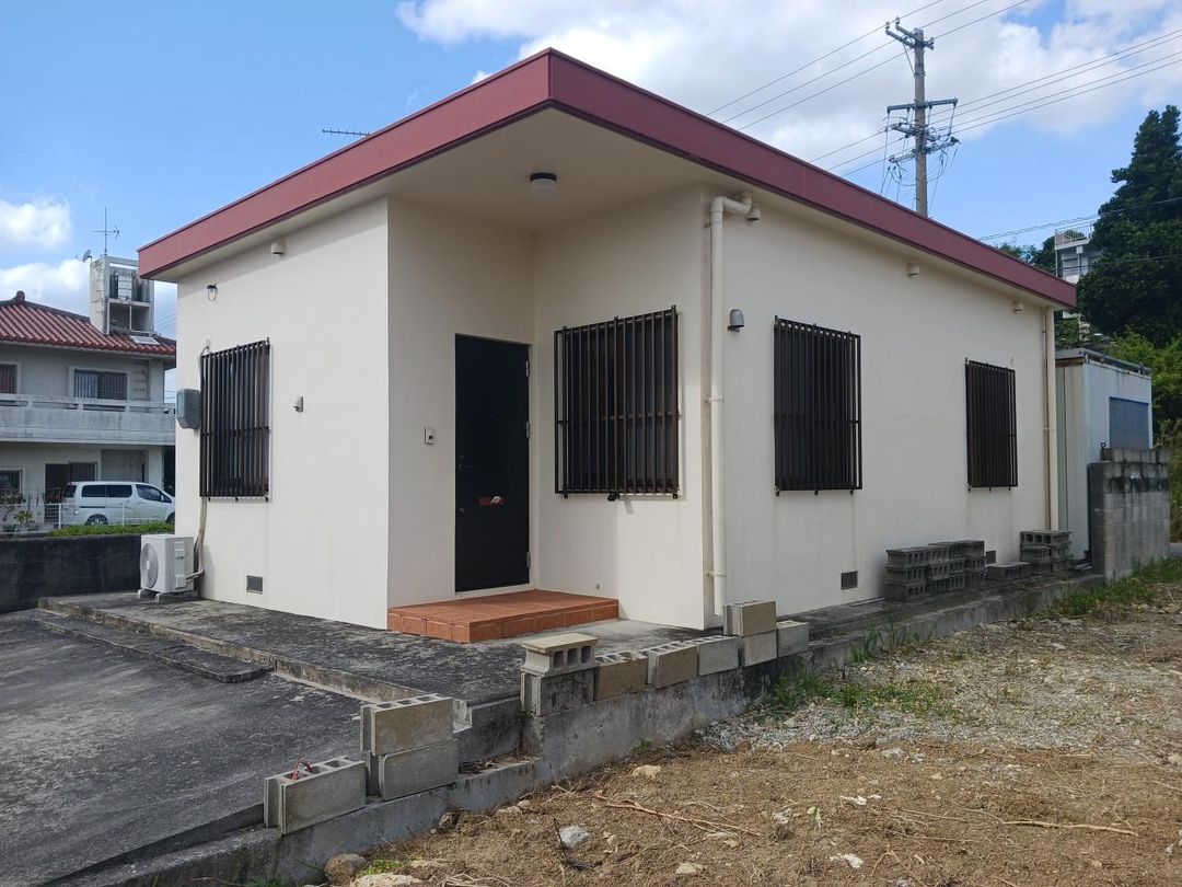 2LDK Block House with Garden in Kita Nakagusuku Village - Thumbnail 2