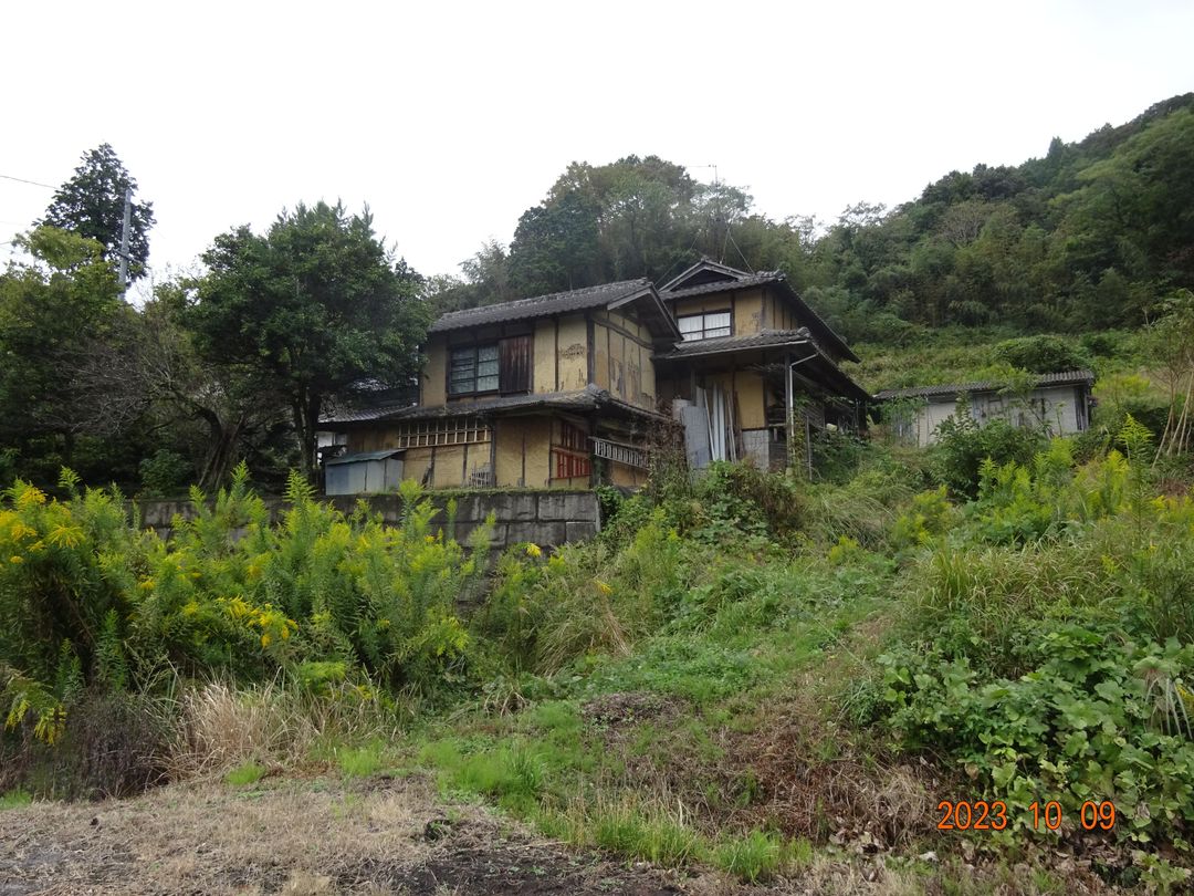 1915 Wooden House on 900m² Plot in Kumenancho, Okayama - Thumbnail 4