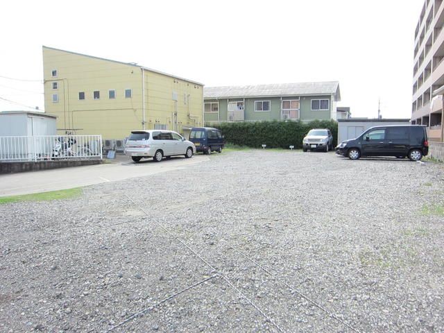 Parking Space for Rent in Midori-ku, Yokohama - Thumbnail 2
