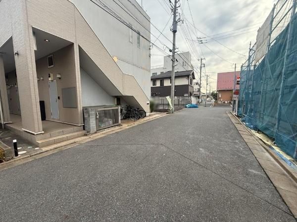 10-Unit Apartment Building for Sale in Chiba City, Chuo-ku - Thumbnail 3