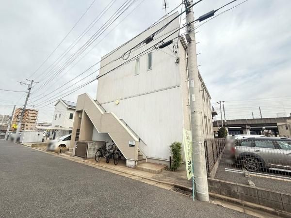 10-Unit Apartment Building for Sale in Chiba City, Chuo-ku - Thumbnail 4