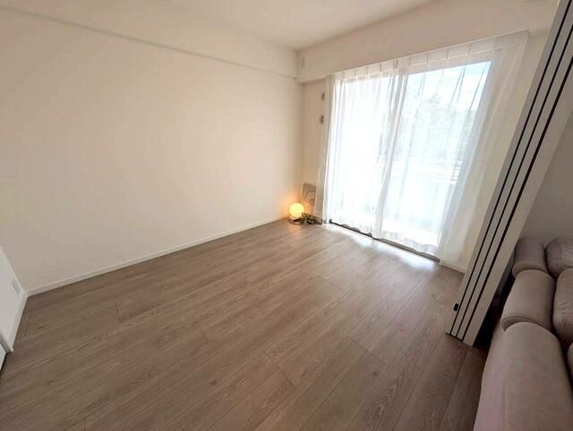 3LDK Apartment for Sale in Hino City, Tokyo - Thumbnail 4