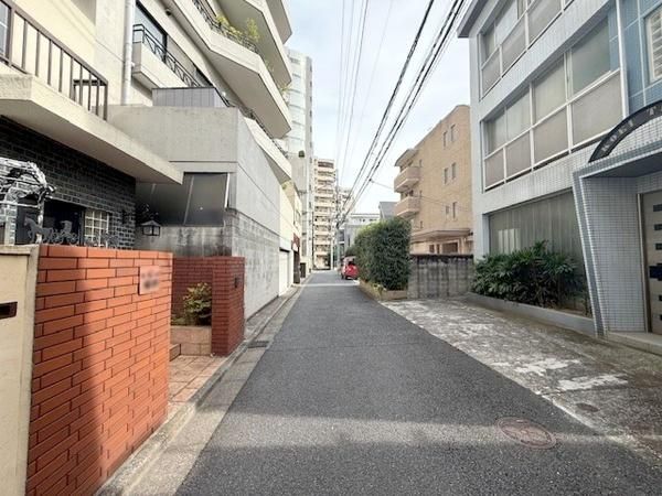 92.39 sqm Development Land for Sale in Bunkyo, Tokyo - Thumbnail 3